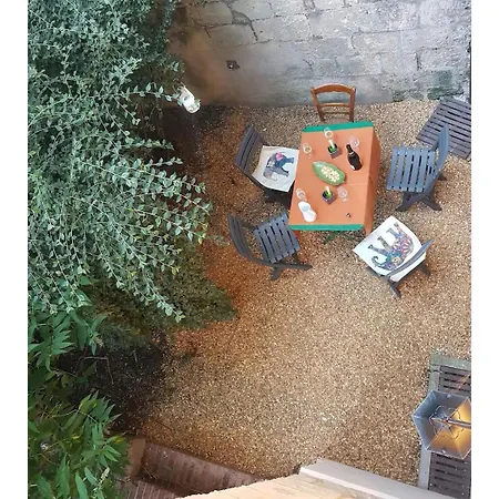 Au Coeur Du Vieux Tours Avec Jardin Apartment Tours