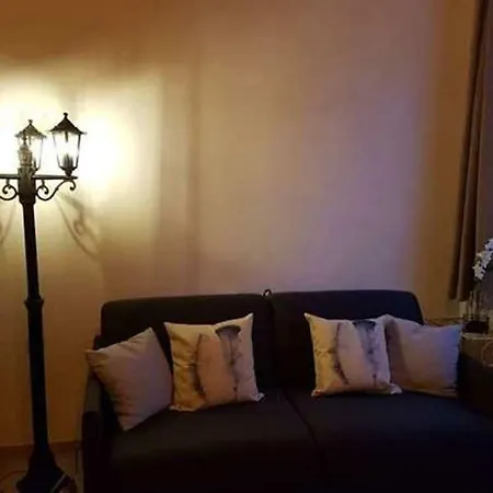 Apartment Au Coeur Du Vieux Tours Avec Jardin *