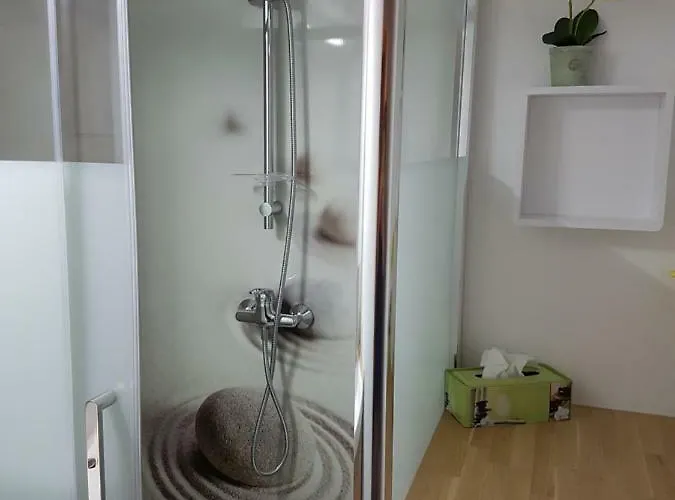 Sejour De Charme Au Coeur De Avec Exterieur Tours