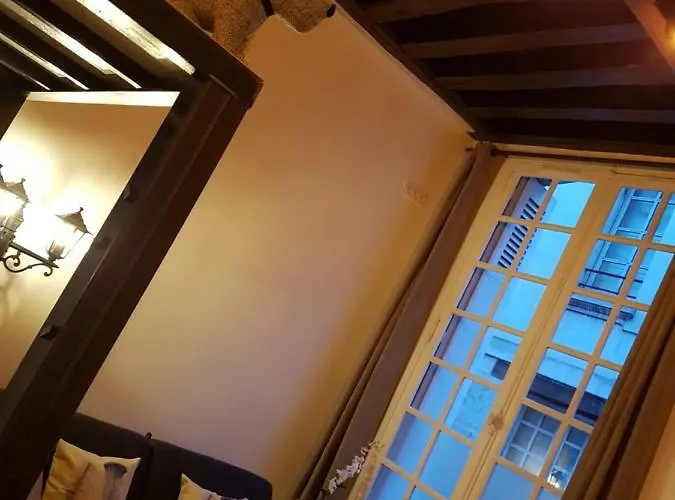 Appartamento De Charme Au Cœur De Avec Extérieur